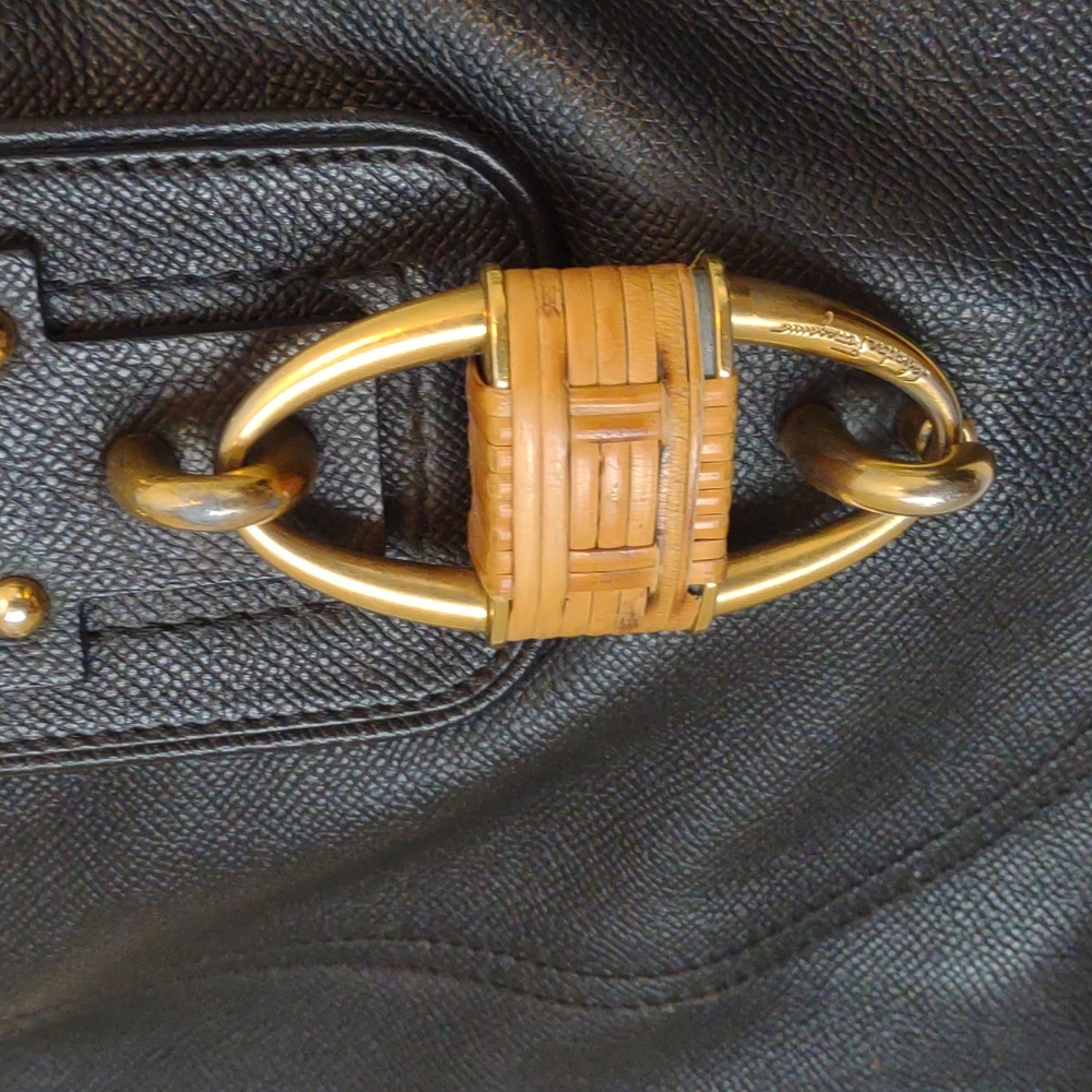 Ferragamo Pebble Leather Tote Bag - Picture 3 of 16